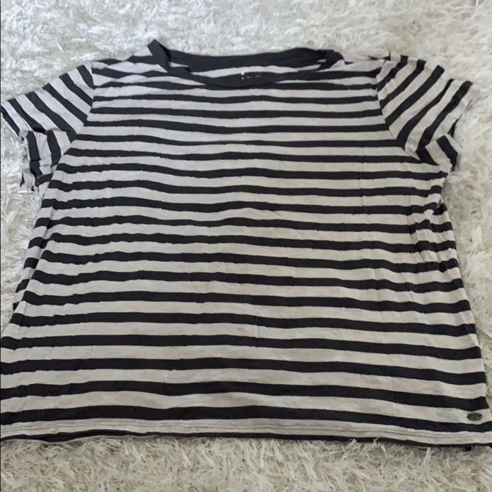 American Eagle T-Shirt